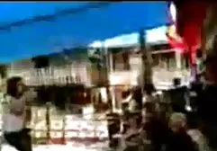 包帯を持つ女の子は二人の農民とセックスをするでしょう エロ 動画 女