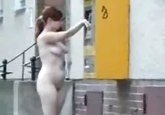 セックスのためにお金を約束した後、彼は彼の顔に終わり、廊下に入る 女性 電マ 動画