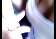 黒のランジェリーと巨乳運指コック大きな女の子の成熟した女性 エロ 女の子 動画