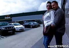 二人の姉妹を同時に性交することに満足していない男 女 教師 おっぱい 動画