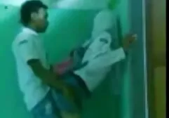 私は売春婦を彼女の猫に考えて兼ねるようにしました 素人 塾 女 動画