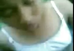 男は女の子の自慰行為をキャッチし、彼女をフェラチオに渡しました 女性 アダルト 無理