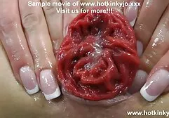 彼の娘は、メンバーとセックスの動きのためにお父さんを燃やします 無料 アダルト 動画 塾 女