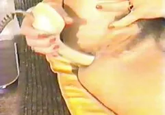 肉の唇を持つ女の子は、メンバーのorgasmを吸う 美人 女 教師 動画